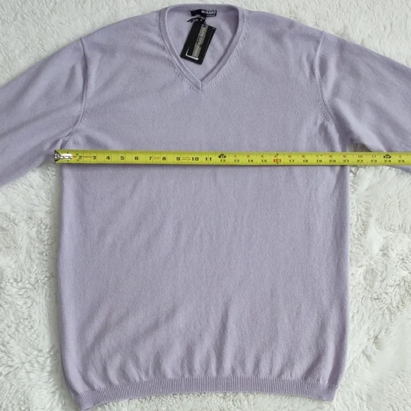 MURANO CASHMERE Men's Lavender V-Neck Sweater - Picture 12 of 17